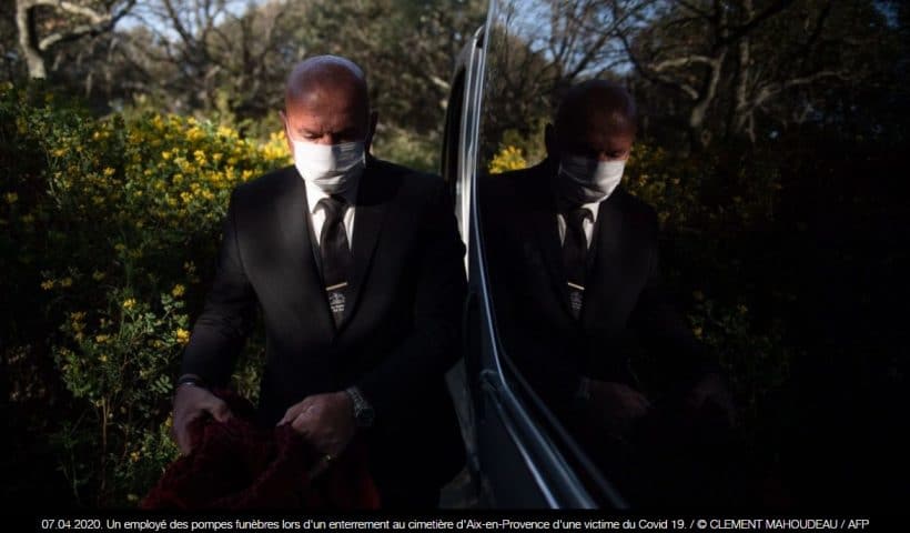 travailleurs des pompes funèbres