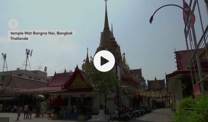 En Thaïlande, un temple bouddhiste