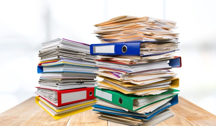 Administratifs